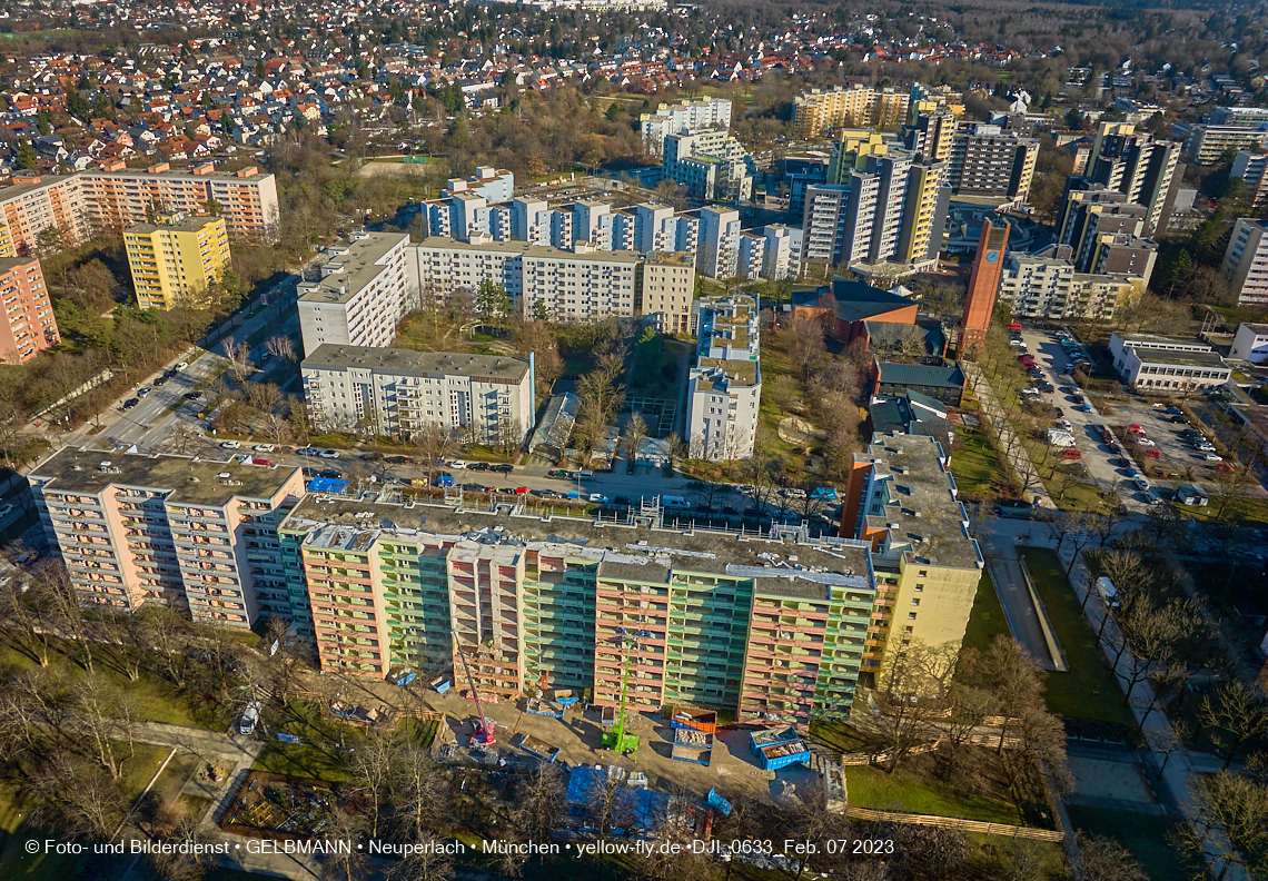 07.02.2023 - Luftbilder von der Sanierung in der Kurt-Eisner-Straße in Neuperlach
